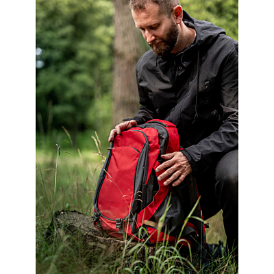 KAPRUN trekingový batoh s kapsou na laptop, červená